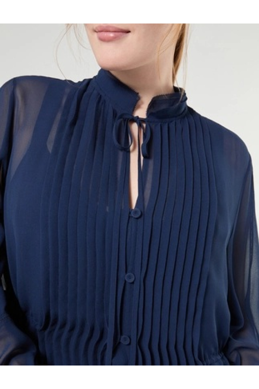 ROCHIE DIN MATASE BLUEMARINE