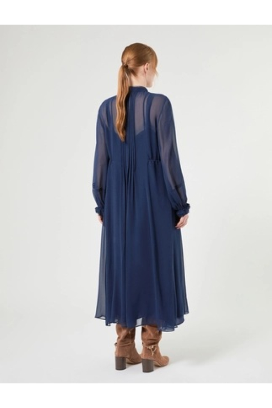 ROCHIE DIN MATASE BLUEMARINE