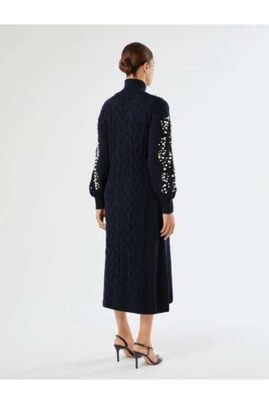 ROCHIE TRICOTATA CU PERLE