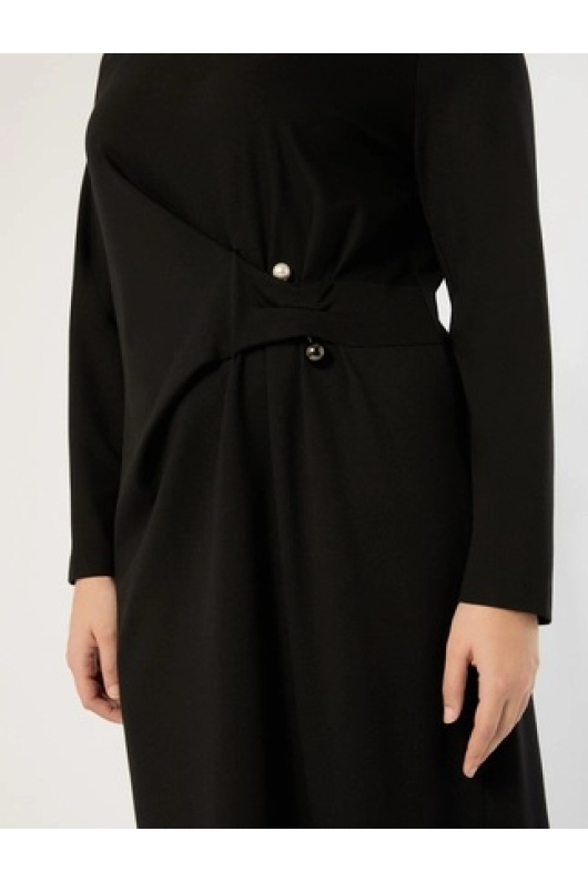 ROCHIE NEAGRA