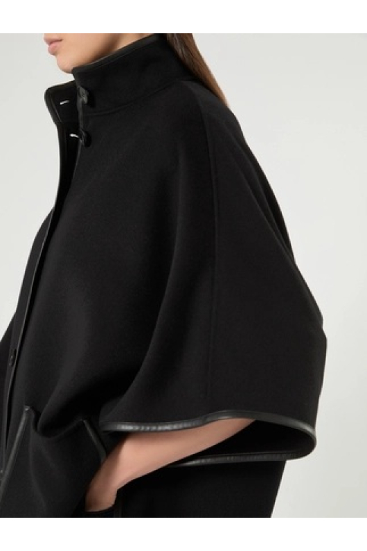 PONCHO NEGRU